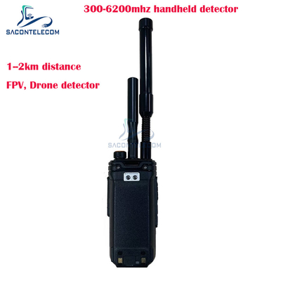 2Km Fpv دستگیر رصد کننده هواپیماهای بدون سرنشین 300-6200mhz 2 آنتن رصد کننده سیگنال ضد رصد کننده هواپیماهای بدون سرنشین قابل حمل